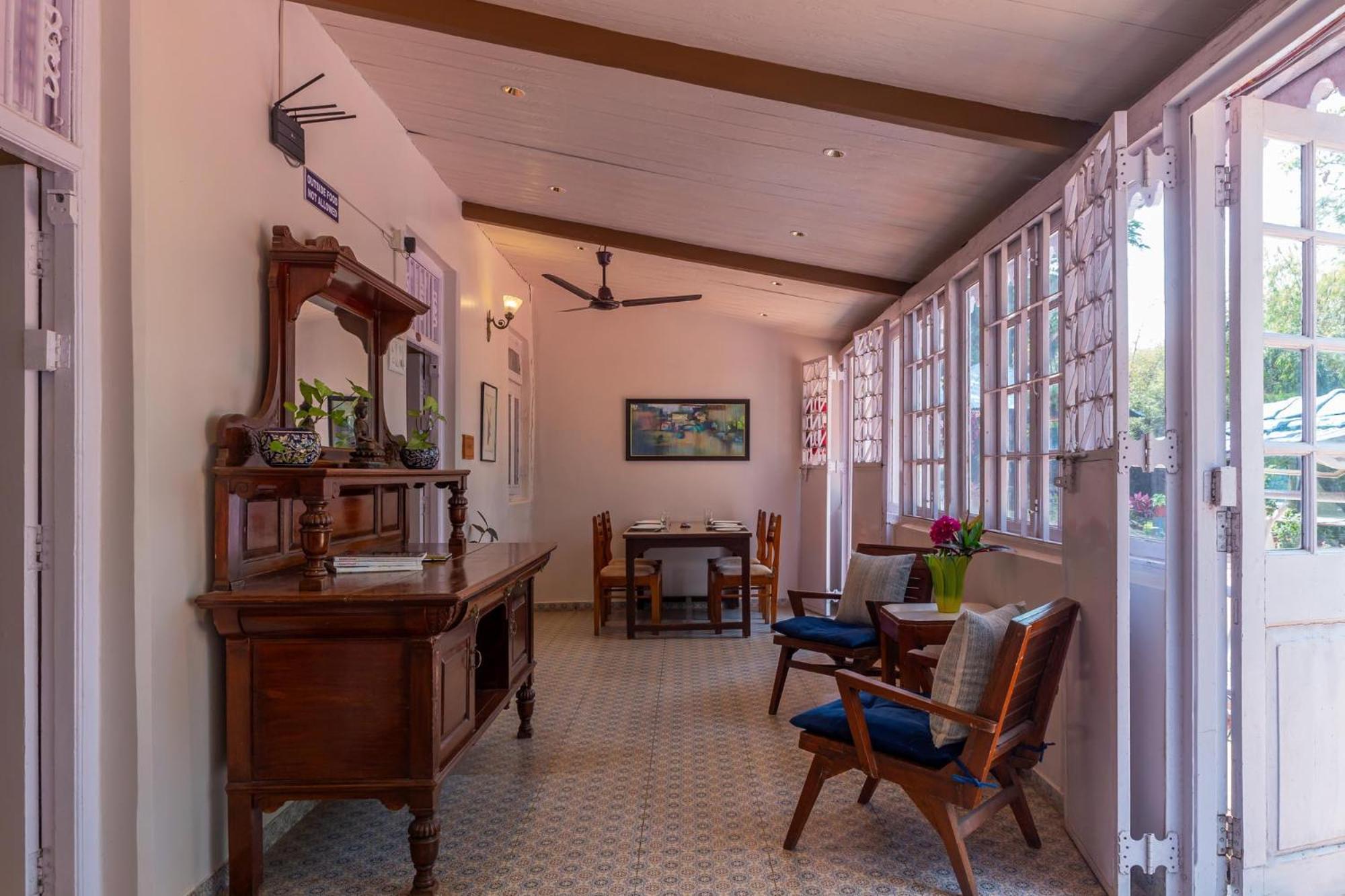 Il Palazzo Villas Panchgani Exterior foto